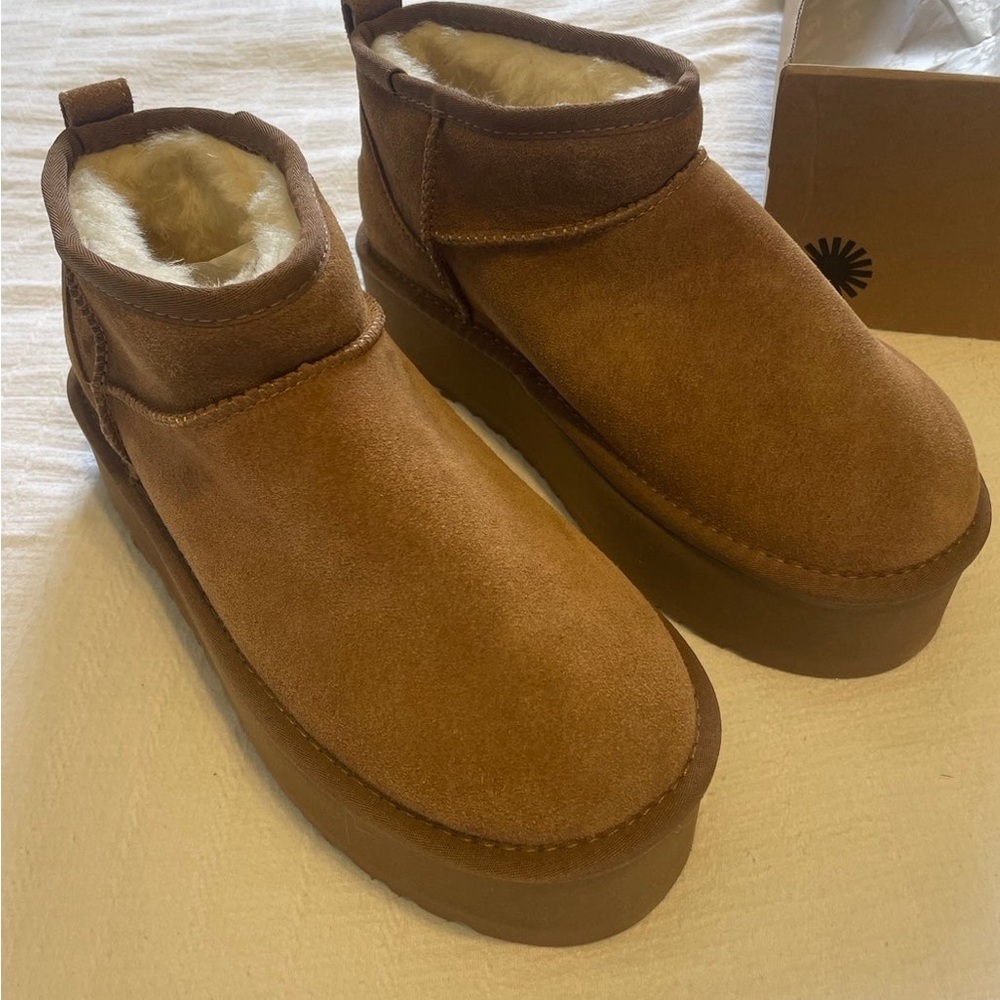 Women’s Ultra Classic Mini Platform